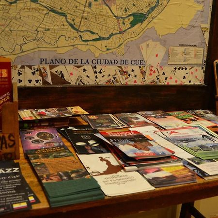 El Cafecito Hostel 昆卡 外观 照片